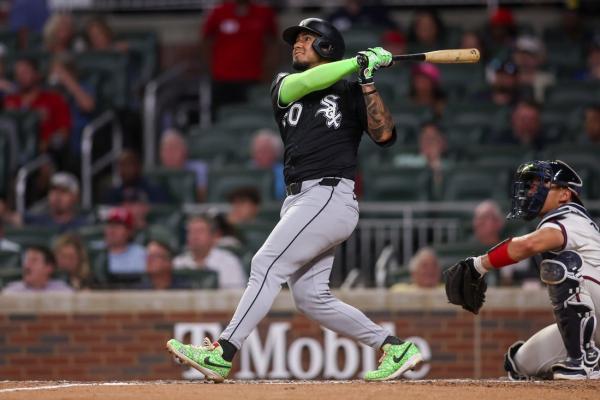 White Sox notch season-high 13 runs in win over Braves thumbnail