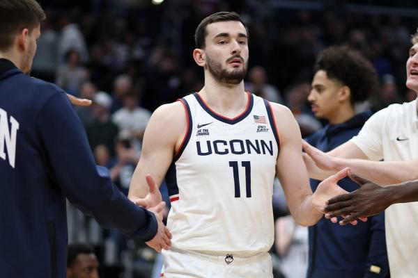 Alex Karaban, No. 14 UConn take aim at Creighton