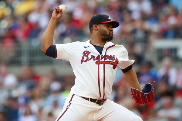 Braves place All-Star RHP Reynaldo Lopez (forearm) on IL thumbnail