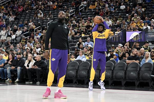 LeBron James in no rush to play with son, Bronny