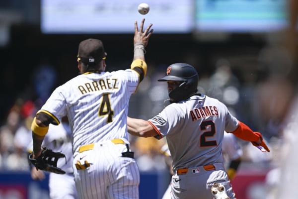 Elias Diaz homers as Padres sweep 2-game set vs. Giants
