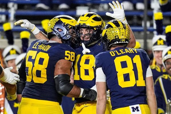 Michigan holds off Michigan State for third straight year