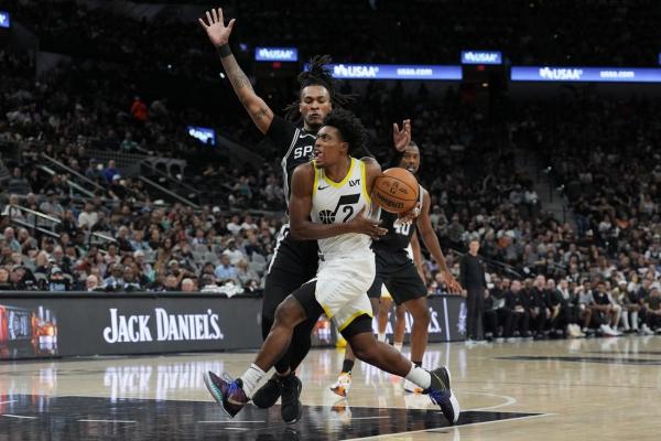 Collin Sexton, Jordan Clarksonâs late heroics help Jazz nip Spurs thumbnail