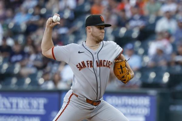 Patrick Bailey’s 2-run triple helps Giants top White Sox