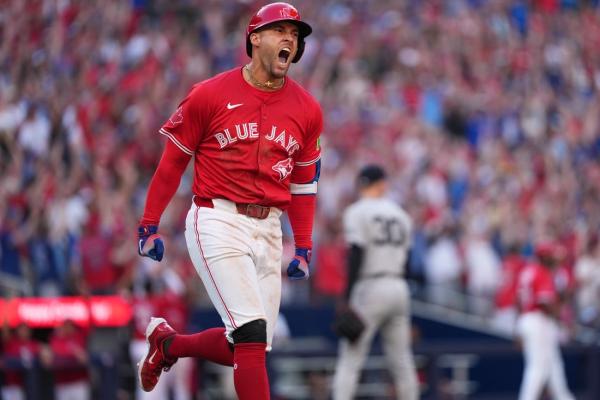 George Springer’s big bat helps Blue Jays upend Yankees