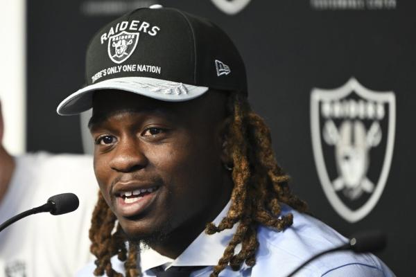 Raiders sign RB Ashton Jeanty to reported $35.9M deal