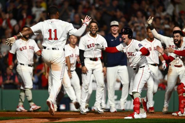 Rafael Devers’ 1st career walk-off HR lifts Red Sox over Braves