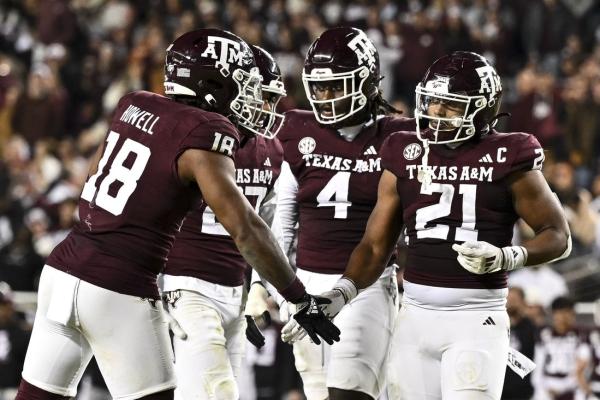 Marcel Reed leads No. 19 Texas A&M against all-new UTSA defense