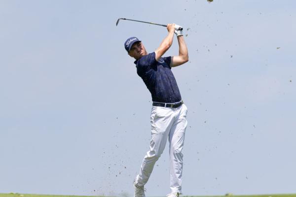 Justin Thomas, Tommy Fleetwood tie Scottie Scheffler for Travelers lead