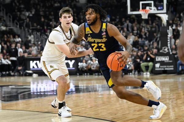 No. 8 Marquette uses early 21-0 run to roll past Providence