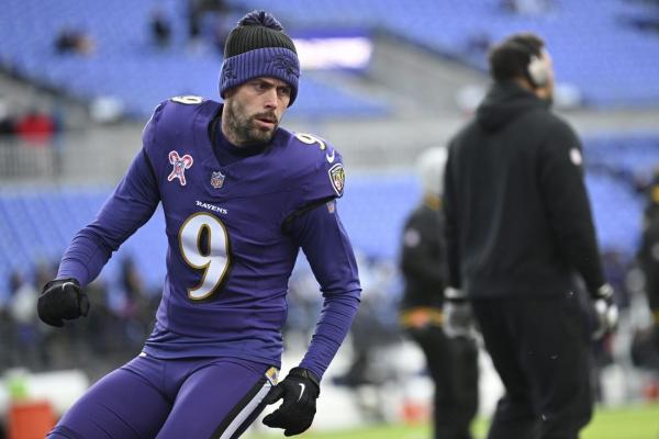 Report: 3 more women accuse Ravens K Justin Tucker of misconduct