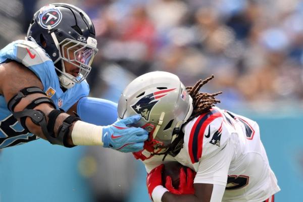 Titans DT Jeffery Simmons (hamstring) downgraded to out vs. Patriots