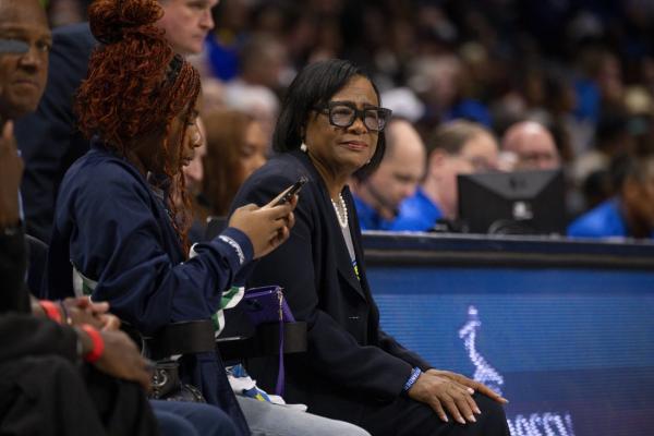 Mavs CEO Cynthia Marshall plans to retire at end of year