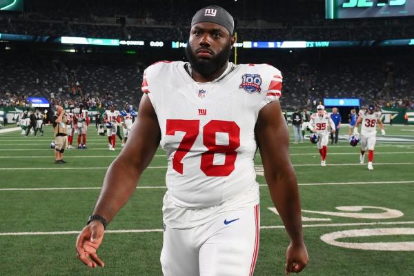 Reports: Giants OT Andrew Thomas (foot) could miss rest of season