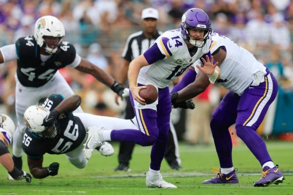 Vikings kick their way past Jaguars thumbnail