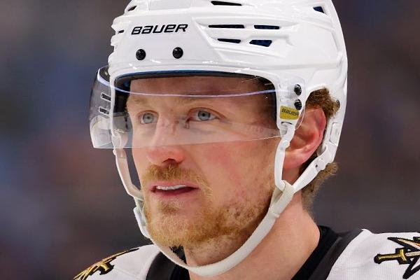 Report: Jack Eichel, Knights reach 8-year, $108M extension