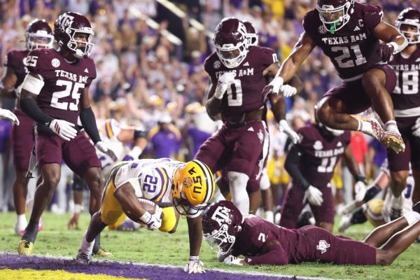 No. 3 Texas A&M dominates 2nd half at No. 20 LSU to remain unbeaten