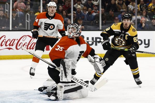 Pavel Zacha scores another OT goal as Bruins top Flyers