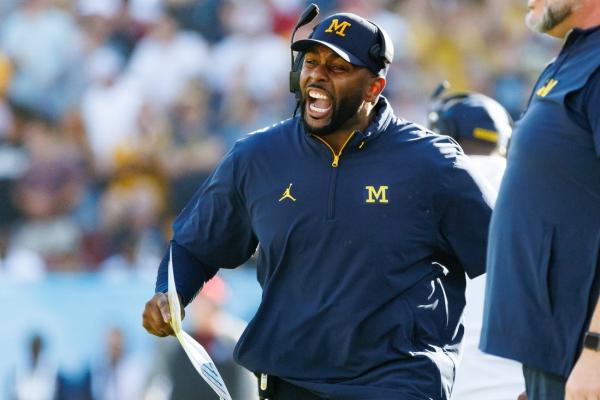 Blue-chip OT Ty Haywood signs with Michigan