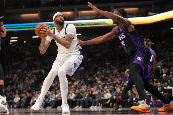 Mavs halt road skid, increase Kings’ losing streak to 6