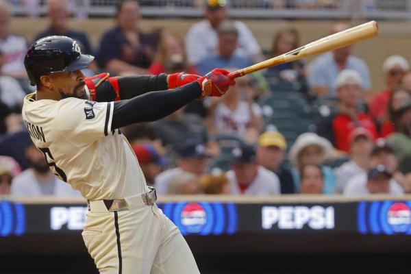 Twins place All-Star Byron Buxton (ribcage) on IL