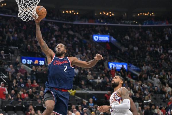 James Harden pours in 30 as Clippers smash Suns