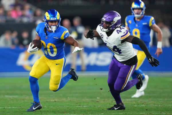 Rams re-sign RB Ronnie Rivers to 1-year deal