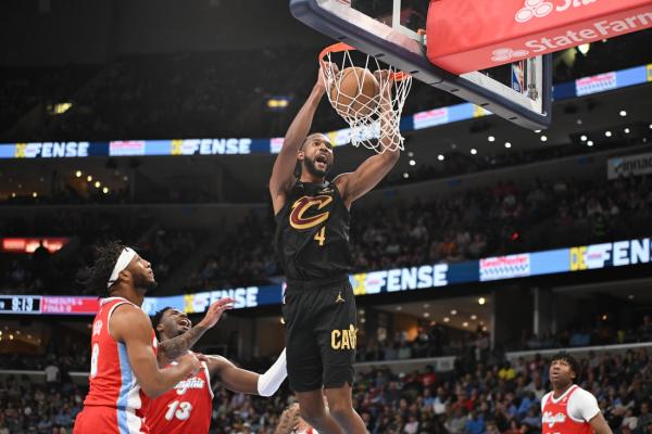 NBA-best Cavaliers face Magic, seek 17th straight win