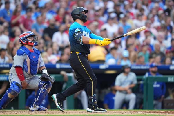 Ranger Suarez, Phillies cruise in shutout of Blue Jays