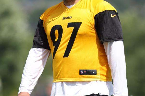 Steelers revise star DL Cam Heyward’s contract