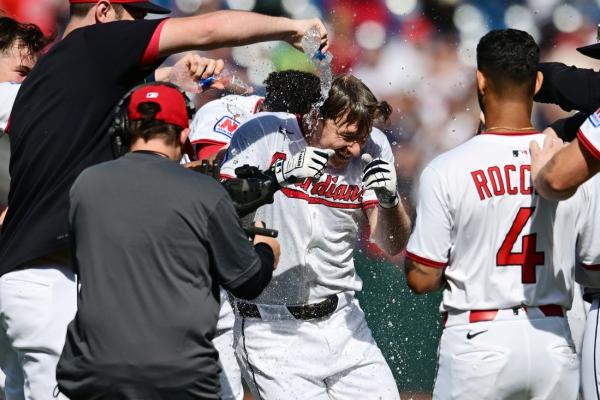 Kyle Manzardo delivers another walk-off for Guardians to beat Rays