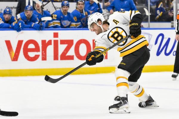 David Pastrnakâs return ignites Bruins as Jets fight slump