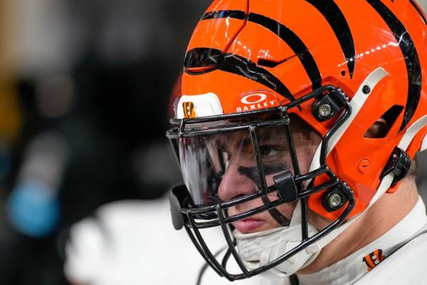 Trey Hendrickson says Bengals ‘no longer communicating’