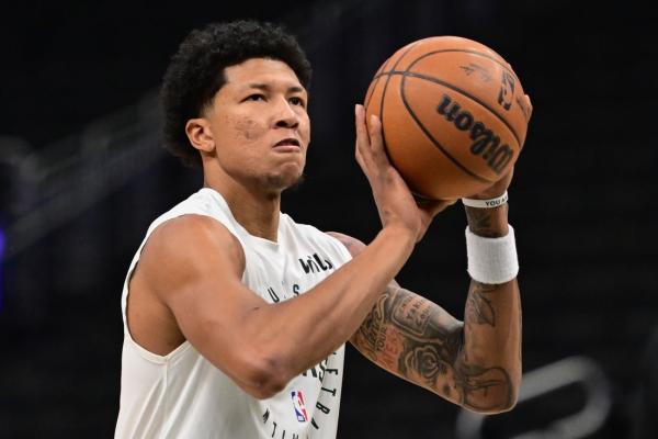 Sixers sign F MarJon Beauchamp to two-way contract