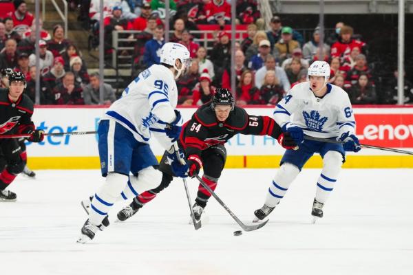 Jordan Staal’s hat trick propels Hurricanes past Leafs