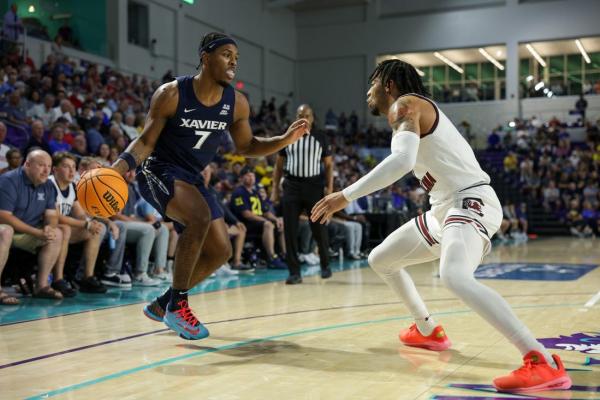 No. 22 Xavier stays undefeated with 75-66 win over South Carolina