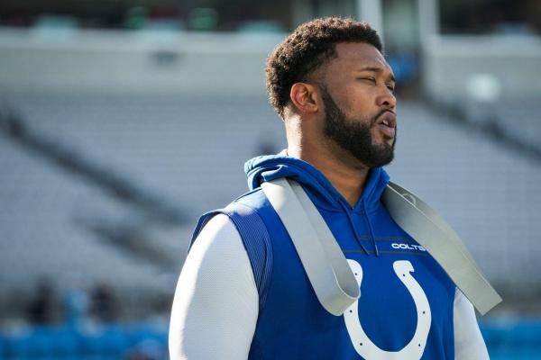 Colts DT DeForest Buckner, RB Jonathan Taylor practicing Wednesday thumbnail