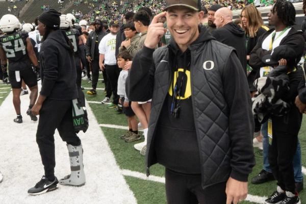 Reports: Kentucky to hire Oregon OC Will Stein