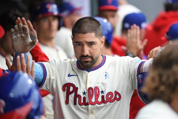 Nick Castellanos blasts grand slam as Phillies crush Blue Jays