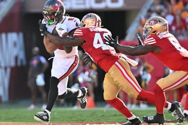 Bucs’ Emeka Egbuka (hamstring) leaves 49ers game, ruled out