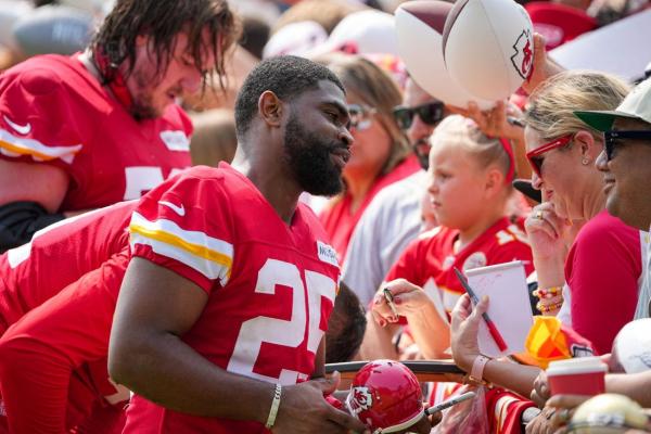 Chiefs' Clyde Edwards-Helaire opens up about PTSD diagnosis