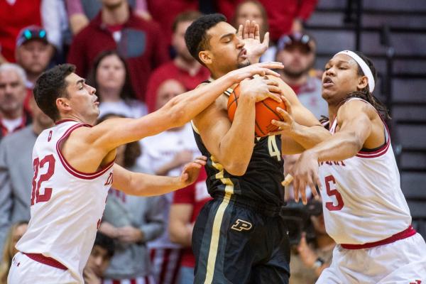 Indiana takes charge late, extends misery for No. 13 Purdue