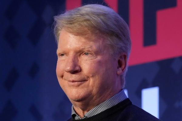 Morehead State renaming stadium after Phil Simms