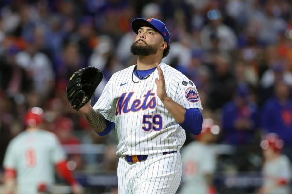 Sean Manaea subdues Phillies as Mets take 2-1 series lead