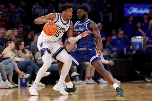 Villanova gets going in second half, puts away Seton Hall