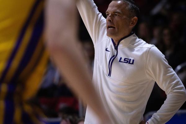 LSU starts second half strong, puts away SMU