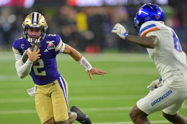 QB Demond Williams Jr. staying at Washington after portal stir