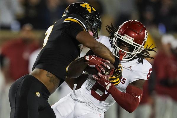 No. 24 Missouri scores 2 TDs in final 63 seconds to steal win over Oklahoma