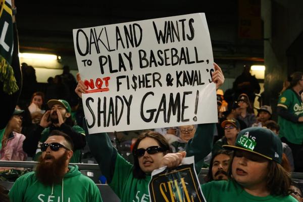 A's owner: Staying in Oakland 'was our mission, and we failed' thumbnail