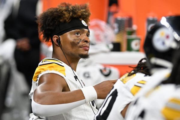 Steelers QB Justin Fields (hamstring) inactive for MNF